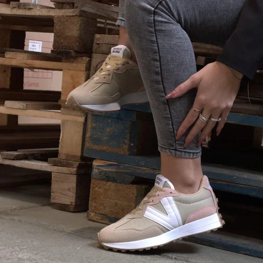 LA SNEAKERS PIU' RICERCATA DALLE DONNE - PROJECTMILANO 🌸